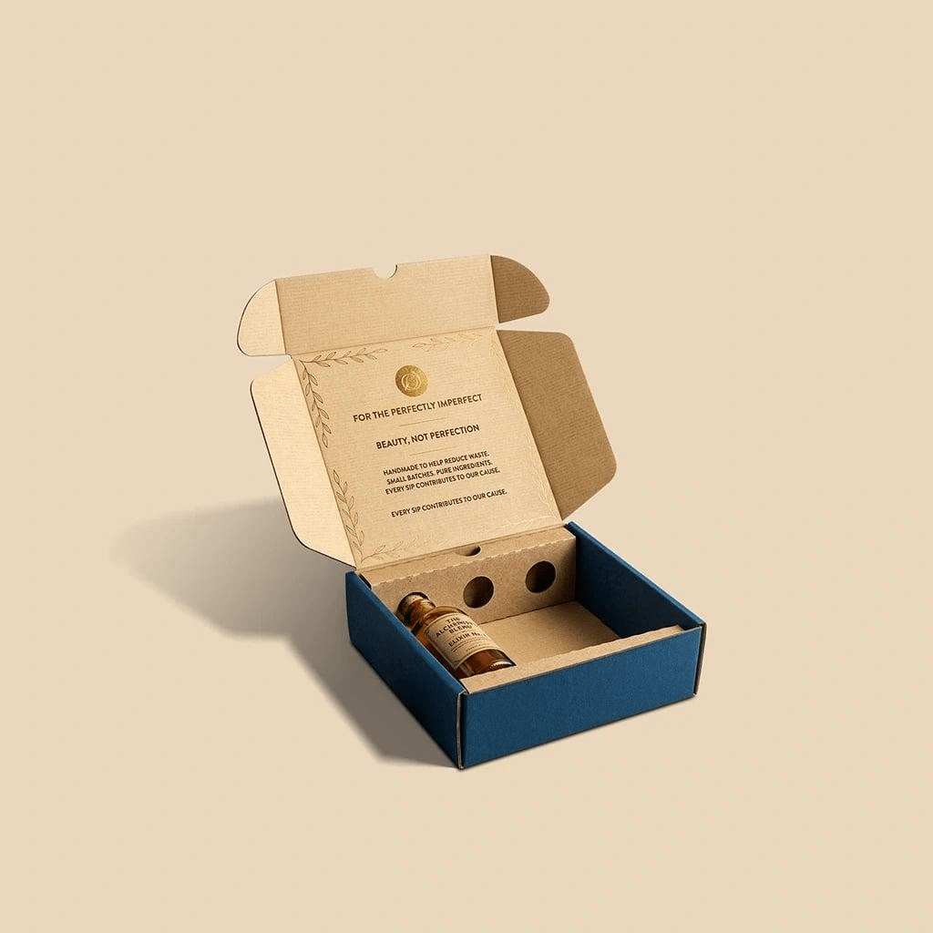 Prototipo de envase de cartón utilizado como referencia en un proyecto de diseño de packaging.